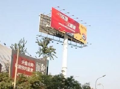 泉州户外广告怎么做才能让人一眼记住？